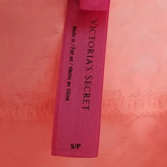 Victoria's Secret The Lacie Ruffled Tank Top - Picture 6 of 7